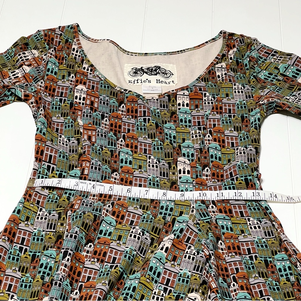 Effies Heart Fit Flare Dress with Pockets House Urban City Print Medium - Picture 10 of 10